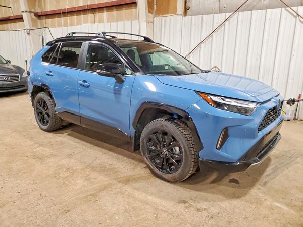 2025 TOYOTA RAV4 XSE