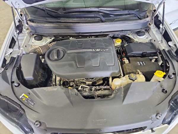 2022 JEEP CHEROKEE LATITUDE 4X4