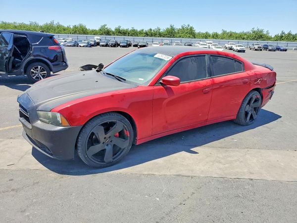 2012 DODGE CHARGER SE
