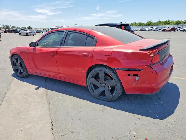 2012 DODGE CHARGER SE