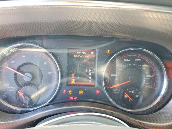 2012 DODGE CHARGER SE