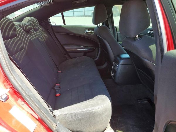 2012 DODGE CHARGER SE