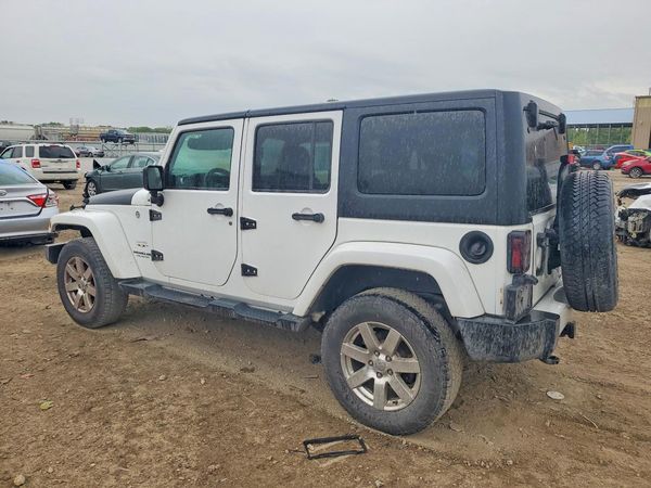 2016 JEEP WRANGLER UNLIMITED SAHARA 4X4