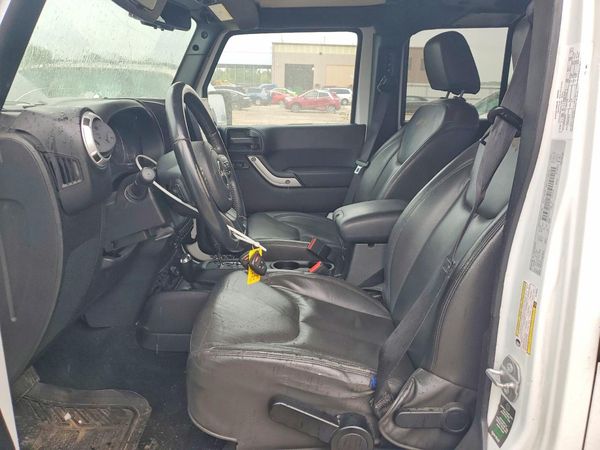 2016 JEEP WRANGLER UNLIMITED SAHARA 4X4