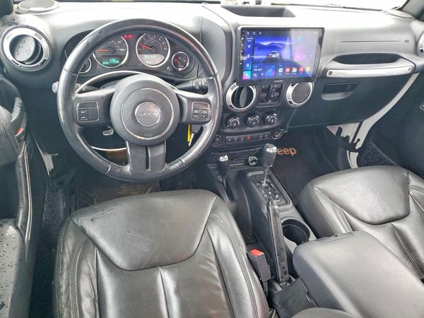 2016 JEEP WRANGLER UNLIMITED SAHARA 4X4