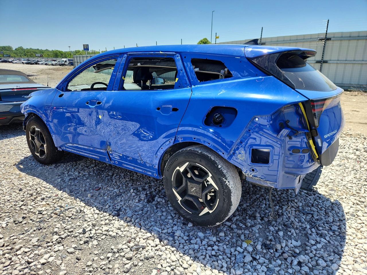 2026 KIA SPORTAGE EX