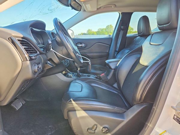 2021 JEEP CHEROKEE LATITUDE PLUS 4X4