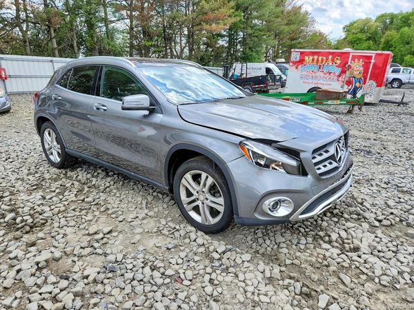 2018 MERCEDES-BENZ GLA GLA250-4M