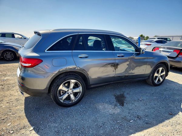 2016 MERCEDES-BENZ GLC GLC300