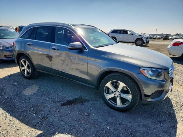 2016 MERCEDES-BENZ GLC GLC300