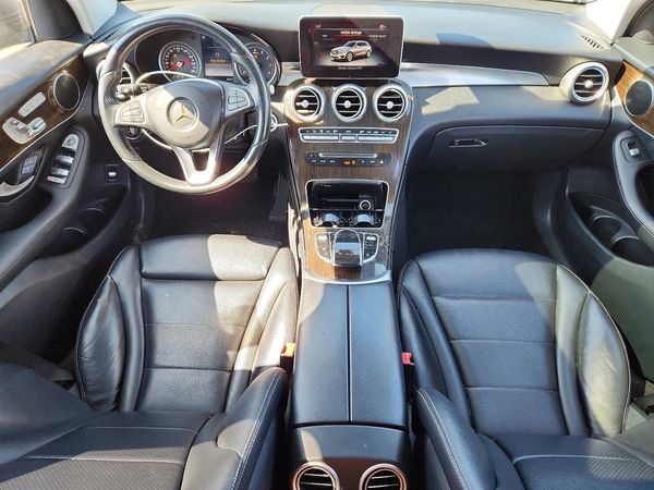 2016 MERCEDES-BENZ GLC GLC300