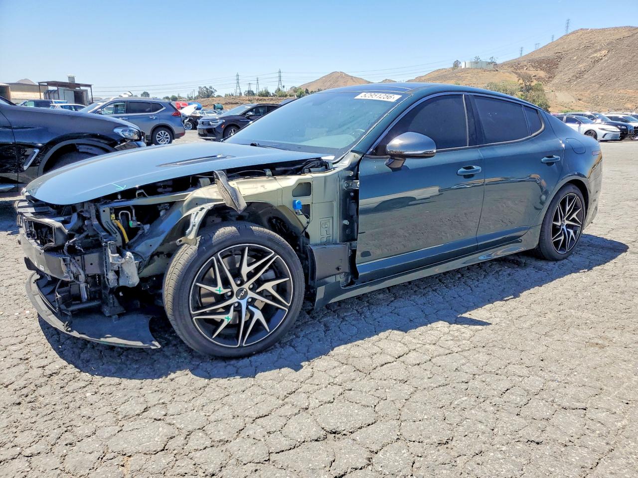 2022 KIA STINGER GT-Line