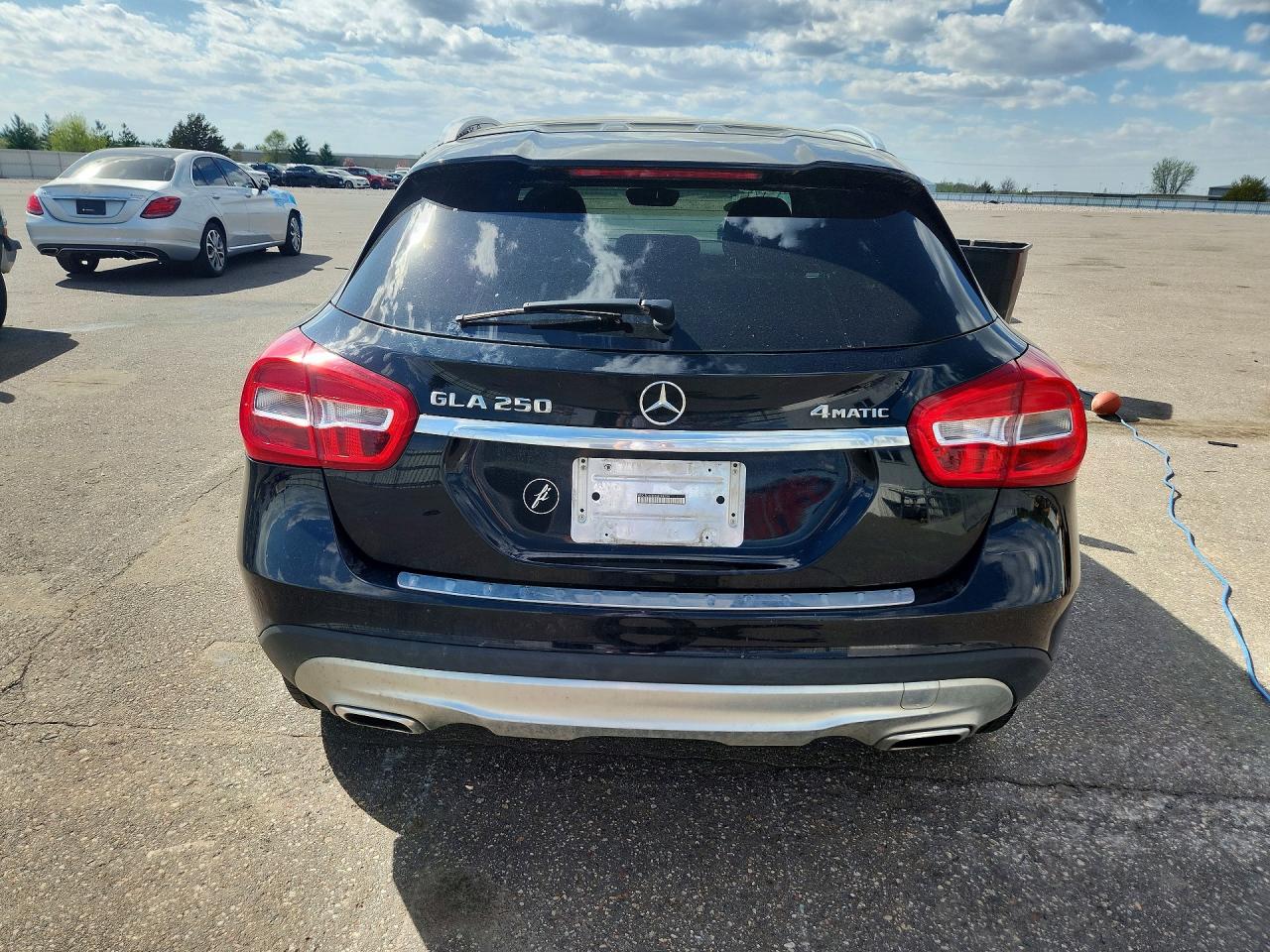 2016 MERCEDES-BENZ GLA GLA250-4M
