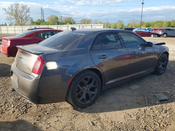 2021 CHRYSLER 300