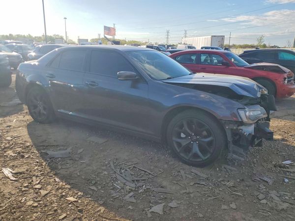 2021 CHRYSLER 300