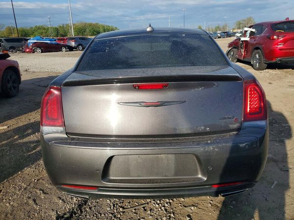 2021 CHRYSLER 300