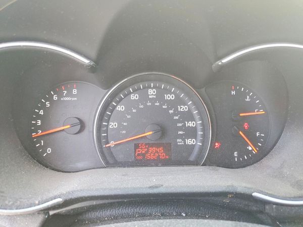 2014 KIA SORENTO Base/ LX