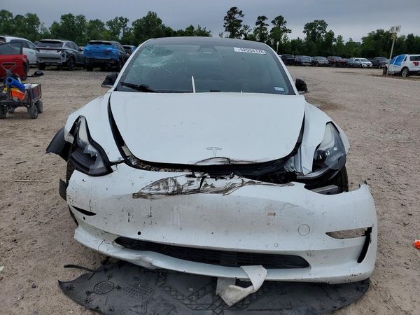 2019 TESLA MDL 3