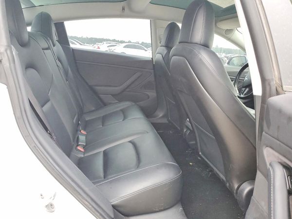 2019 TESLA MDL 3