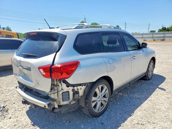 2018 NISSAN PATHFINDER