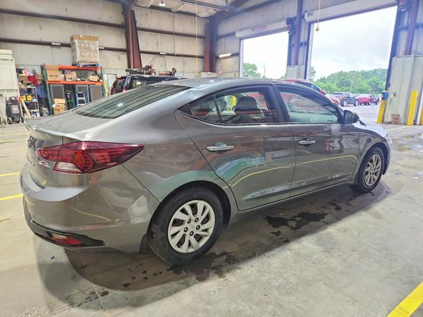 2019 HYUNDAI ELANTRA