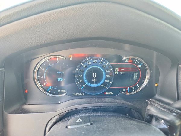 2016 CADILLAC ESCALADE