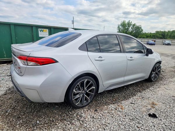2022 TOYOTA COROLLA