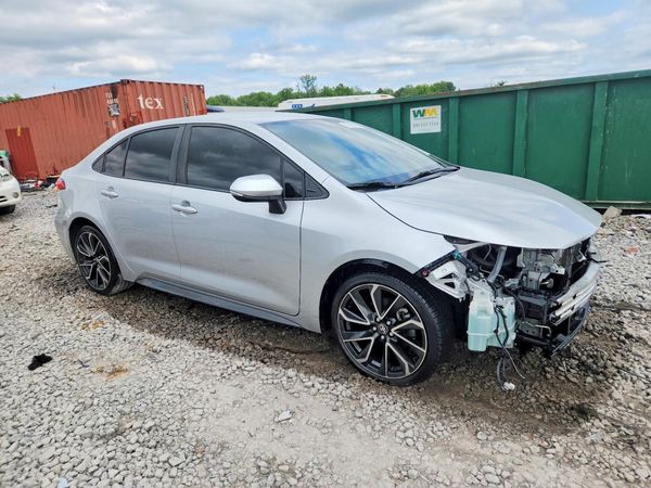 2022 TOYOTA COROLLA
