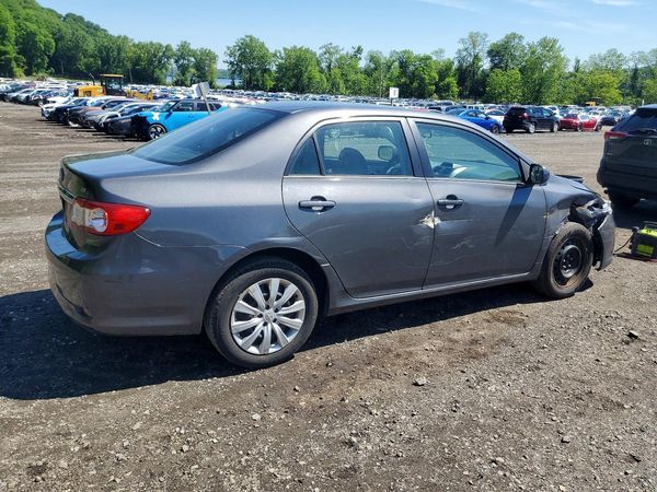 2012 TOYOTA COROLLA