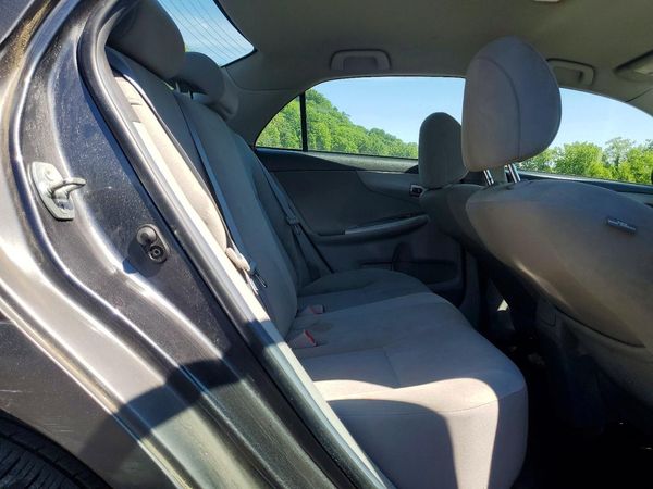 2012 TOYOTA COROLLA