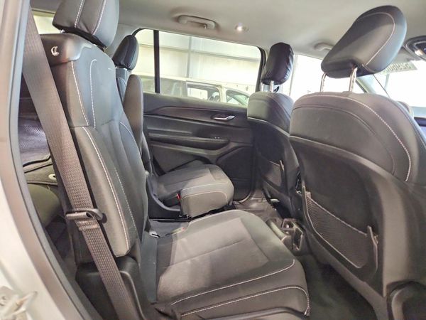 2023 JEEP GRAND CHEROKEE L LAREDO 4X4