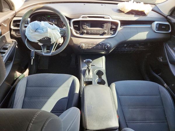 2016 KIA SORENTO