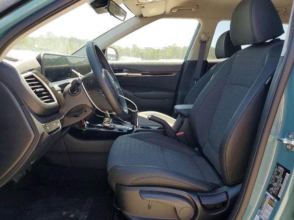 2025 KIA SELTOS S, X-Line