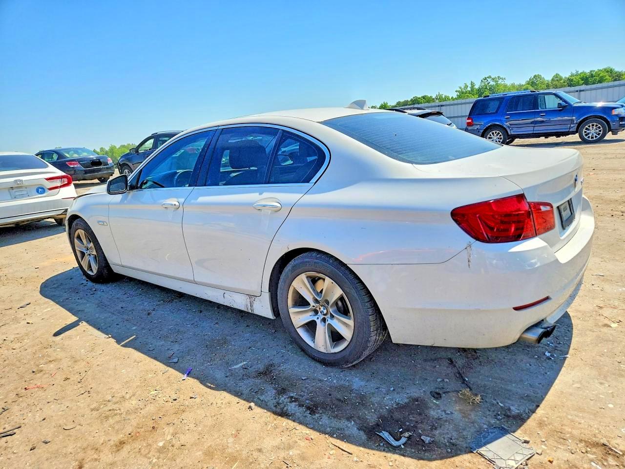 2013 BMW 528