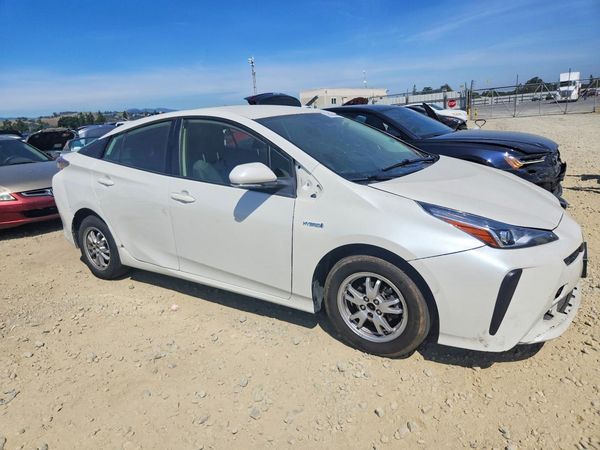 2019 TOYOTA PRIUS L/LE/XLE/LTD.
