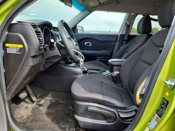 2015 KIA SOUL GL(Middle-low grade)