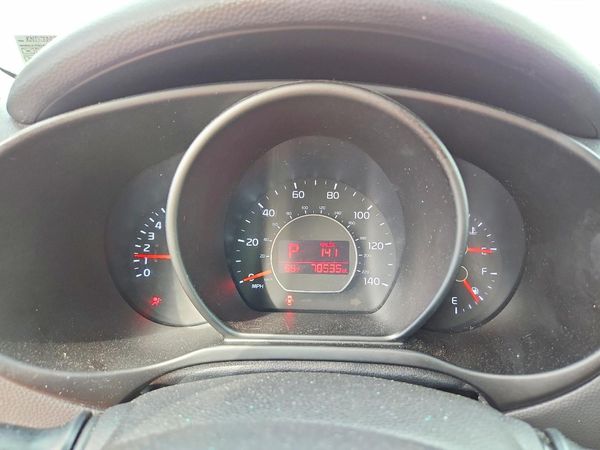 2015 KIA SOUL GL(Middle-low grade)