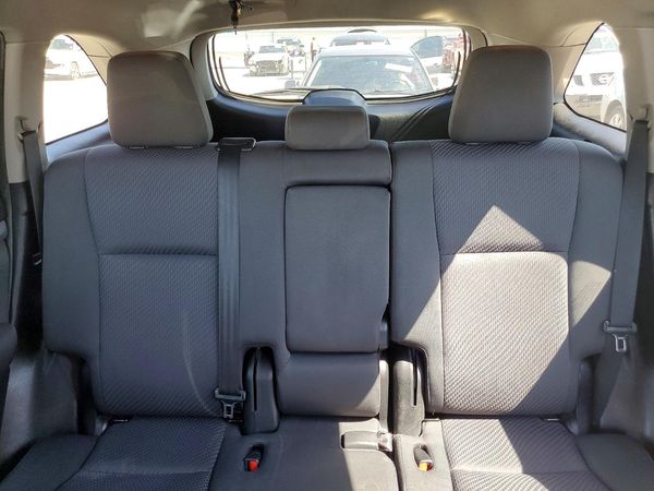 2019 TOYOTA HIGHLANDER LE/LE Plus
