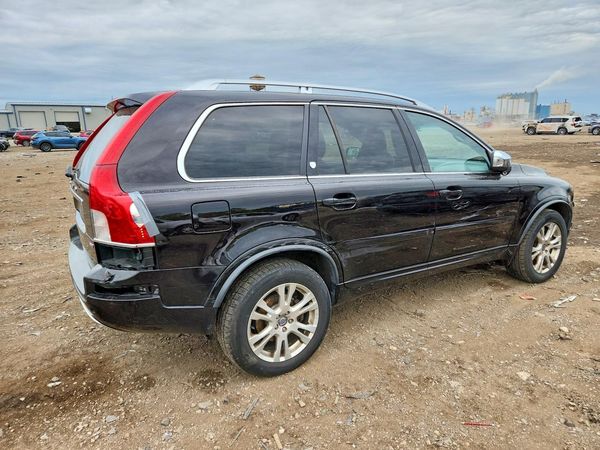 2013 VOLVO XC90