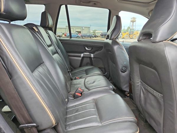 2013 VOLVO XC90