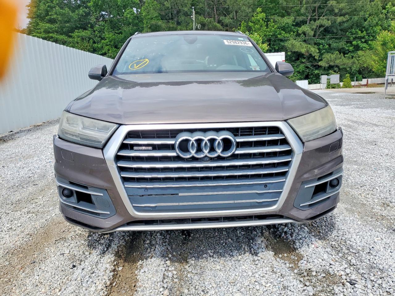 2017 AUDI Q7 quattro Premium Plus
