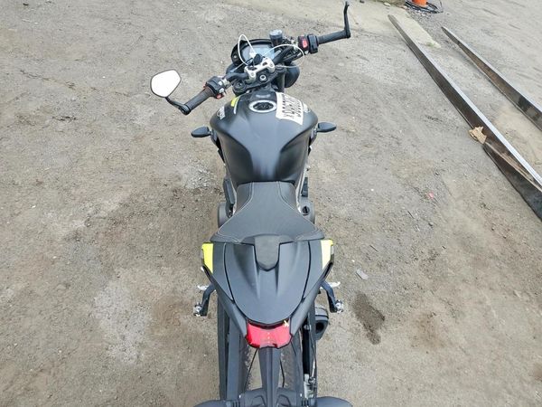 2022 TRIUMPH MOTORCYCLE STREET TRIPLE