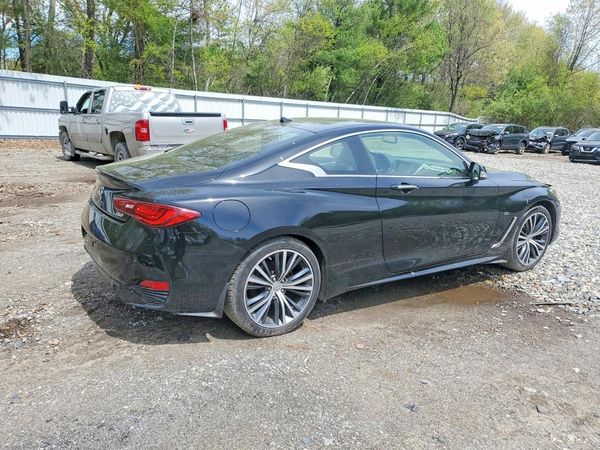 2017 INFINITI Q60