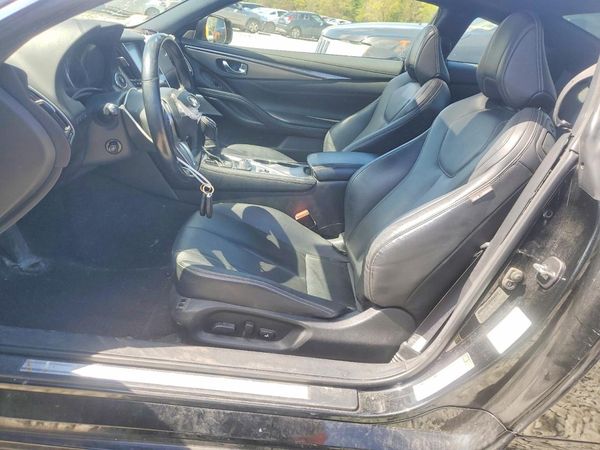 2017 INFINITI Q60