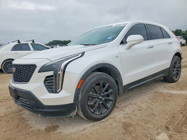 2019 CADILLAC XT4 Luxury