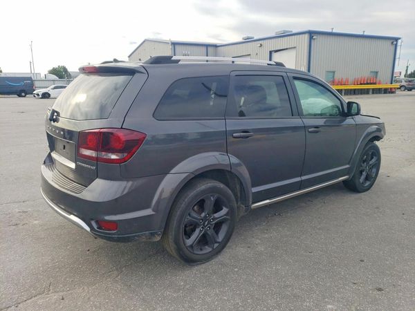 2018 DODGE JOURNEY Crossroad (M,U,C)