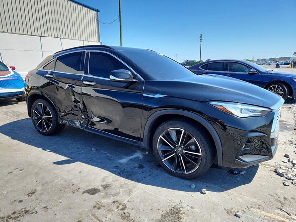 2022 INFINITI QX55 Luxe