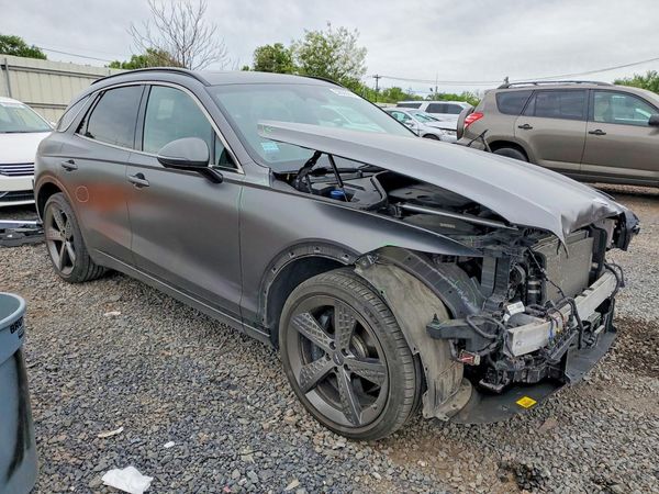 2024 GENESIS GV70