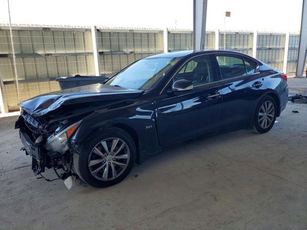 2016 INFINITI Q50