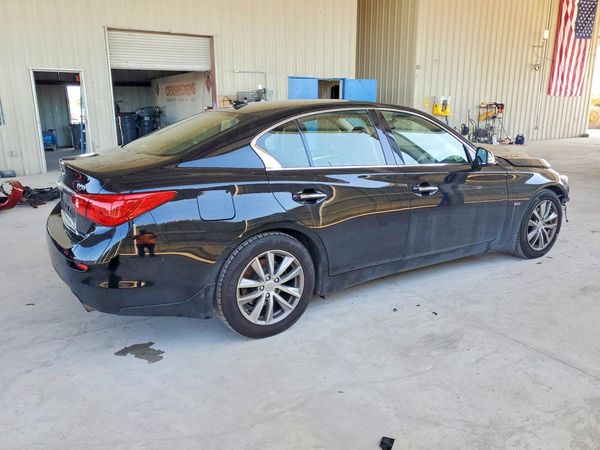 2016 INFINITI Q50